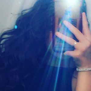 Meet your Posher, Nadia